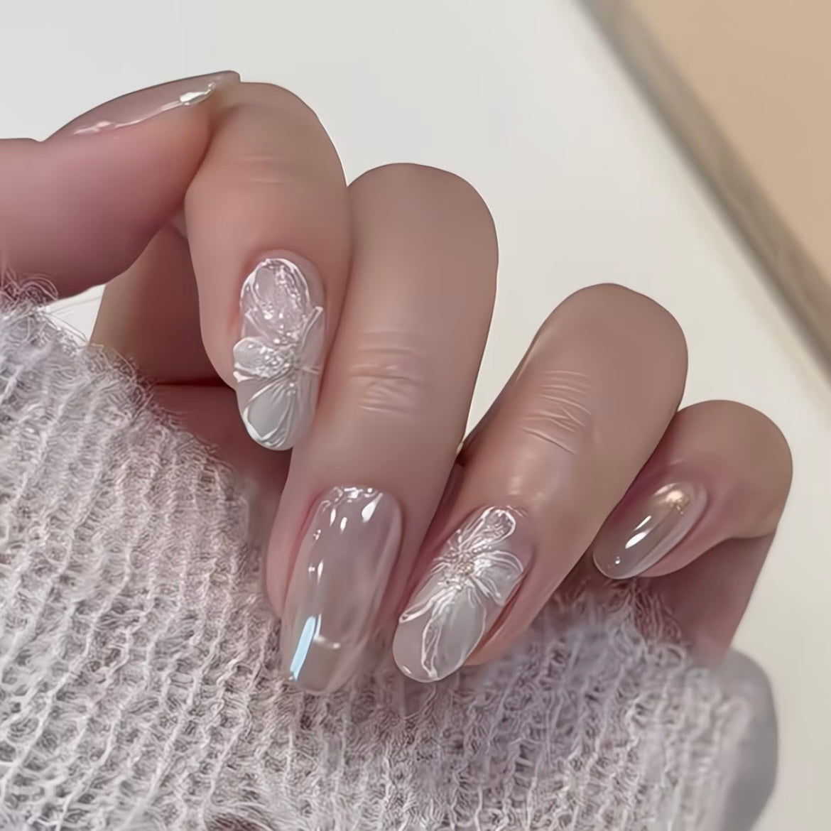 Lunar Petal Press On Nails | Silvery White Floral Nails
